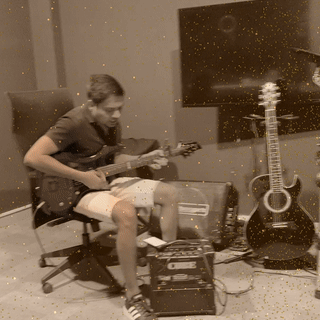 studio.gif